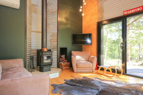 Black Mamba House - Accommodation Redcliffe 3