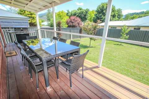 Blue Hills Rise - Accommodation Redcliffe 3