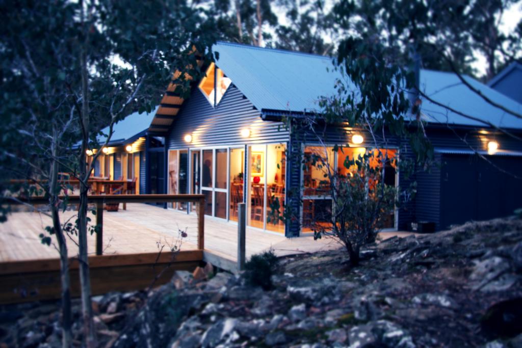 Steppes TAS Accommodation Redcliffe