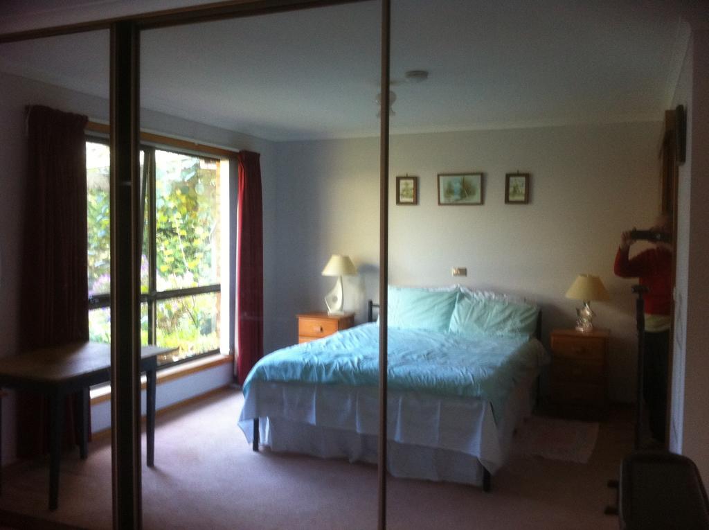 Howth TAS Accommodation Redcliffe