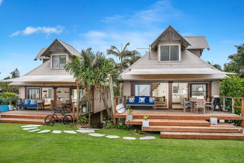 Bluewater On The Beach - Accommodation Redcliffe 0