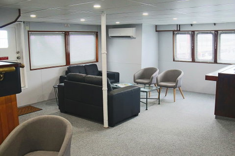 Boatel Cairns - Accommodation Redcliffe 3