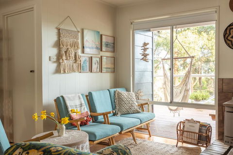 Boho Cottage - Accommodation Redcliffe 2
