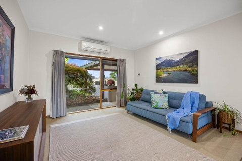 The Nook - Accommodation Redcliffe 1