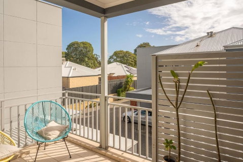 The Nordic Nook - A Relaxed Redcliffe Stay - Accommodation Redcliffe 1
