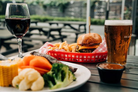 The Sunnyside Tavern, Broadmeadow - Accommodation Redcliffe 2