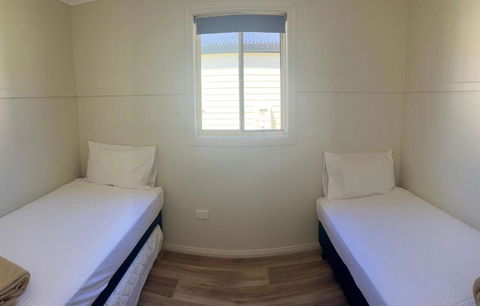 Timbertown Motel - Accommodation Redcliffe 2