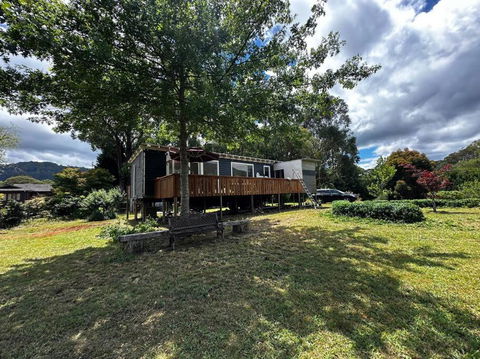 Tiny House At Gilderoy Valley Views - Accommodation Redcliffe 0