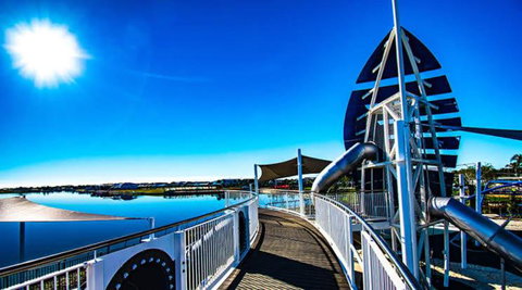 Waterside Holiday Home - Accommodation Redcliffe 0