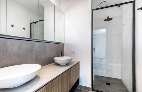 Williamstown Townhouse - Accommodation Redcliffe 3