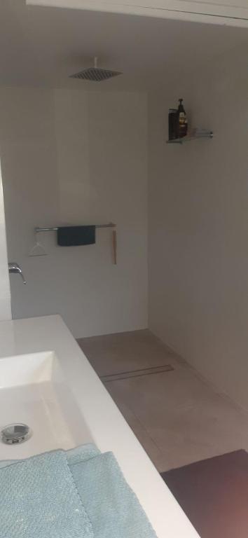 Alinta Accommodation - Accommodation Redcliffe 0