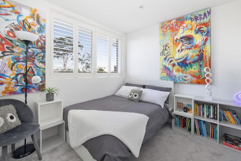 Willoughby Luxe - Modern Stay Near Sydney CBD - Accommodation Redcliffe 3