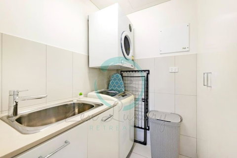 ZEN TOWERS: Cozy Executive 3-BR Family Apt In Darwin City - Accommodation Redcliffe 1