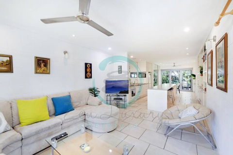 ZEN TREETOPS - Boutique 2-BR Apt W/ Private Pool - Accommodation Redcliffe 2