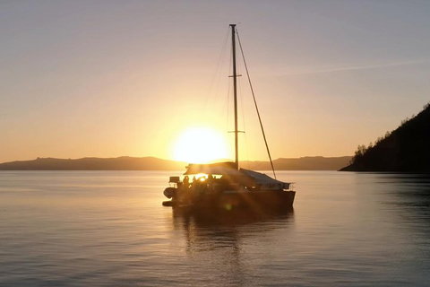2-Night Whitsunday Islands All-Inclusive Sailing Tour From Airlie Beach - Accommodation Redcliffe 0