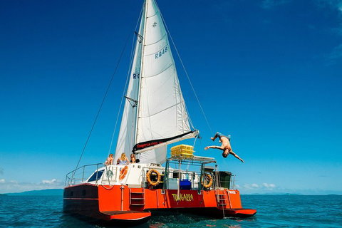 2-Night Whitsunday Islands All-Inclusive Sailing Tour From Airlie Beach - Accommodation Redcliffe 3