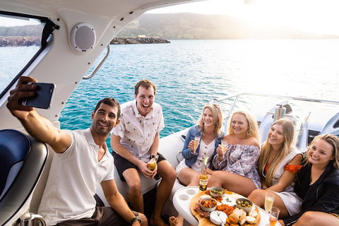 Premium Private Charter - Accommodation Redcliffe 1