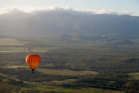 Hot Air Ballooning Tour From Cairns - Accommodation Redcliffe 0