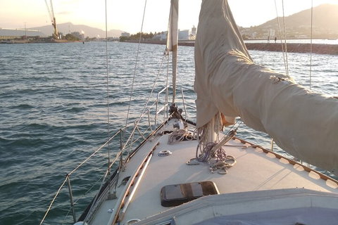 Townsville Private Hire Sunset Sail Sailing Cruise Boat Tour Charter Experience - Accommodation Redcliffe 2
