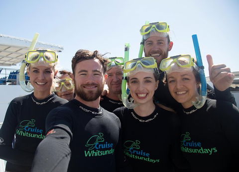 Great Barrier Reef Day Cruise To Reefworld - Accommodation Redcliffe 4