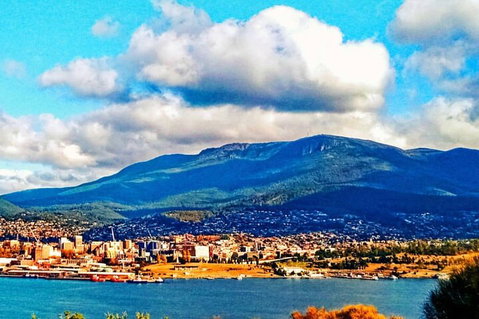 Hobart Half-Day Sightseeing Coach Tram Tour - Accommodation Redcliffe 2
