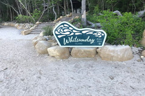 2 Night Small Group Whitsundays Sailing Adventure Aboard Mandrake - Accommodation Redcliffe 1
