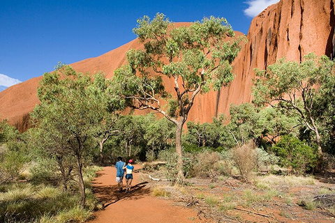 Full Uluru Base Walk At Sunrise Including Breakfast - Accommodation Redcliffe 0