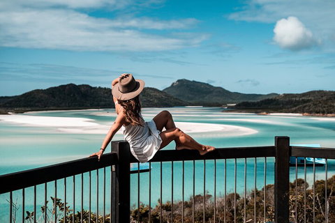 2 Night Whitsunday Islands Cruise On New Horizon From Airlie Beach - Accommodation Redcliffe 1