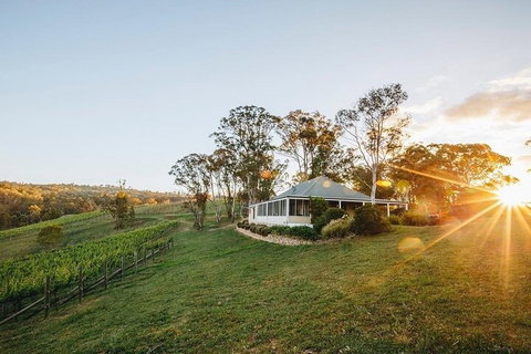 Taste Of The Blue Mountains - Lunch & Wine Tasting, Beer, Cider & Gin Tasting - Accommodation Redcliffe 2