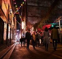 Melbourne After Dark 2-hour walking tour - Accommodation Redcliffe