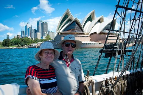 Sydney Harbour Tall Ship Lunch Cruise - Accommodation Redcliffe 4